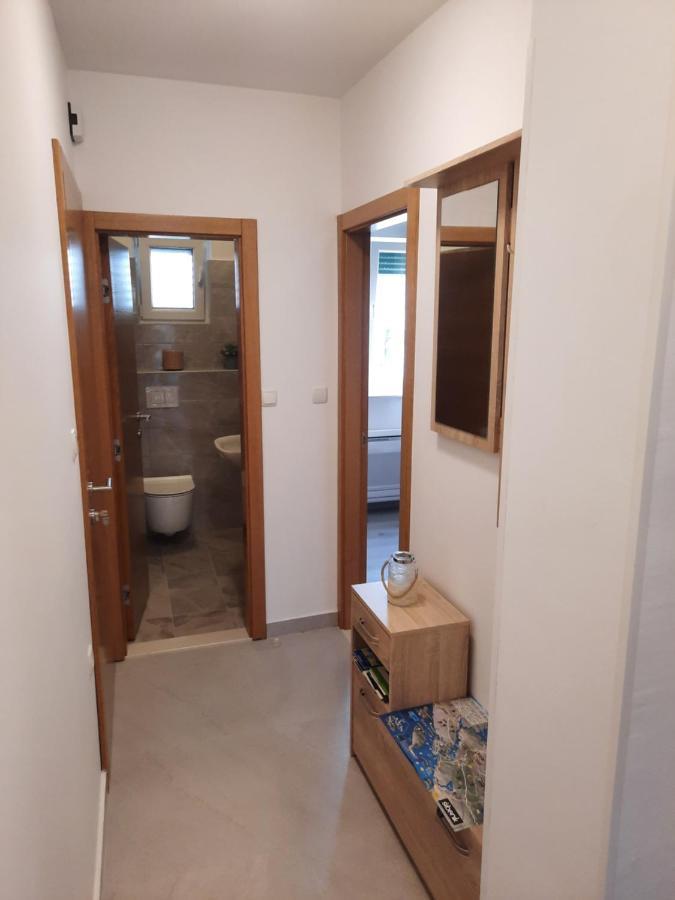 Apartman Laura M Vodice Kültér fotó