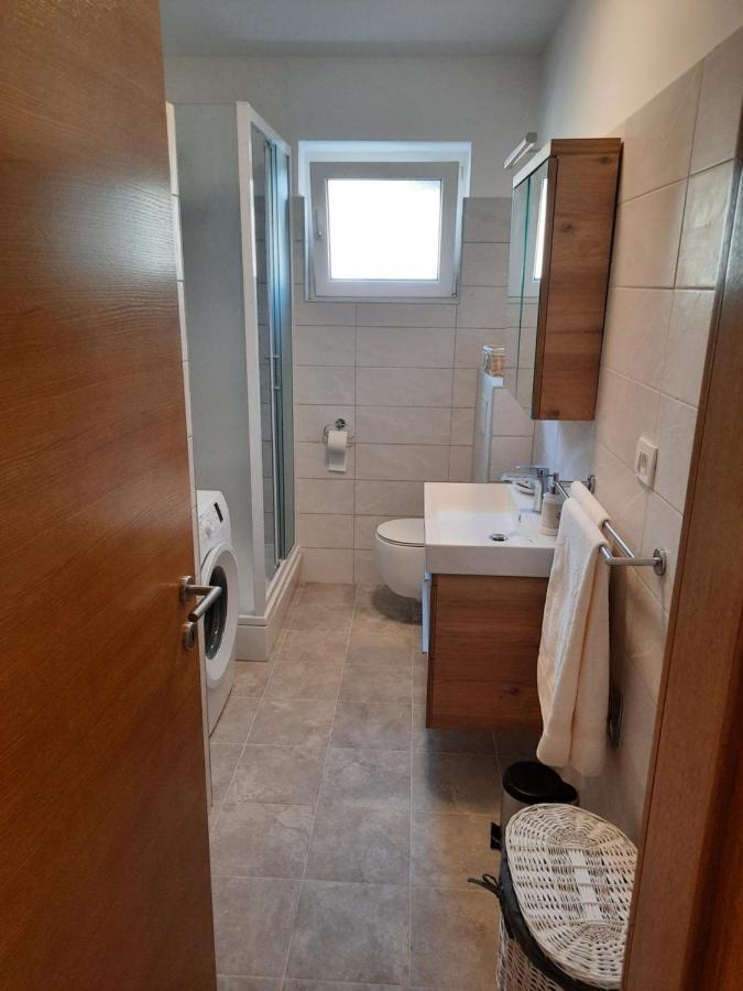 Apartman Laura M Vodice Kültér fotó